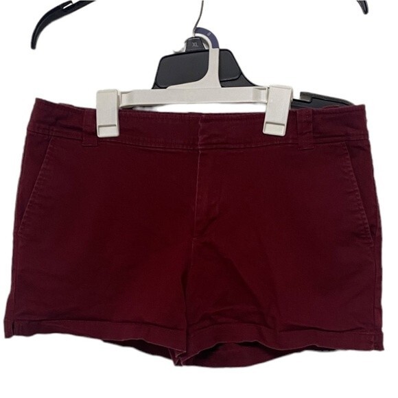New York & Co Burgundy Shorts-Size 8 - Picture 1 of 4